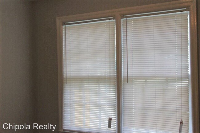 Foto del edificio - 3 br, 1 bath House - 2959 Russ Street