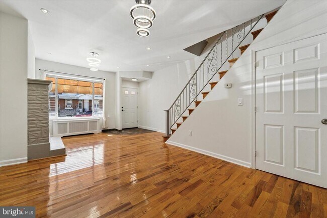 Building Photo - 3052 Aramingo Ave