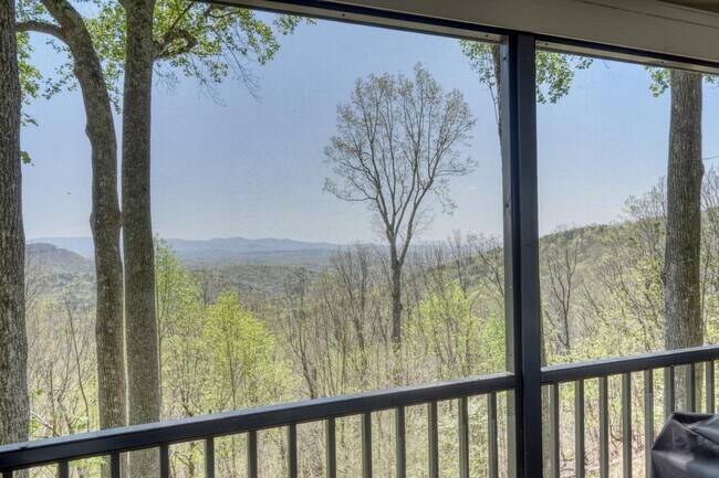 Photo - 1142 Walnut Ridge House