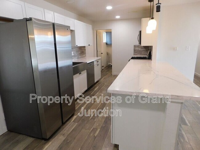 Foto del edificio - 317 N Coulson St
