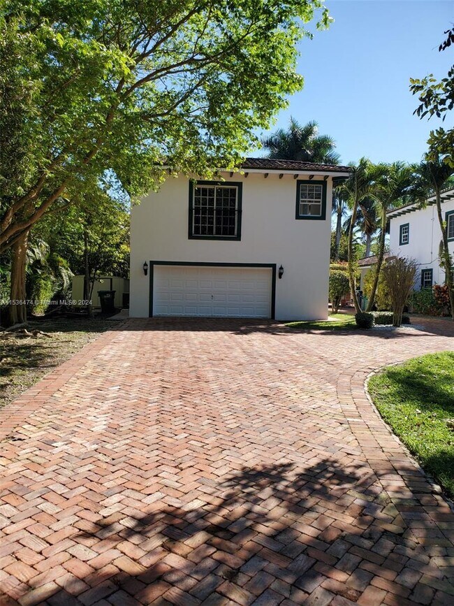 Building Photo - 16025 SW 173rd Ave