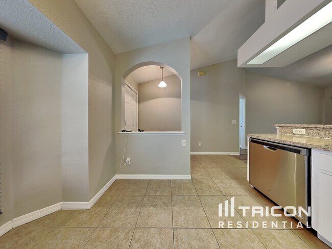 Building Photo - 7352 Bolten Ln