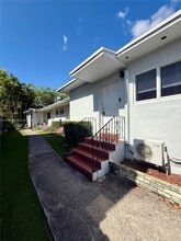 Building Photo - 560 NE 67th St