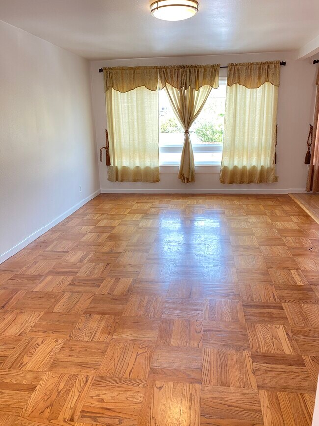 Foto del edificio - 388 Willits St