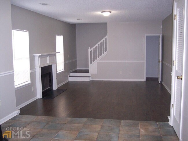 Building Photo - 513 Vaughan Valley View