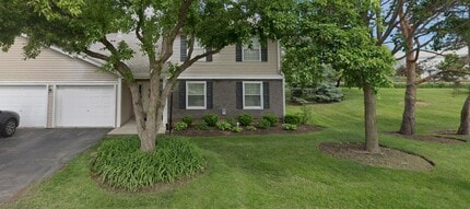 Building Photo - 320 Newport Ln