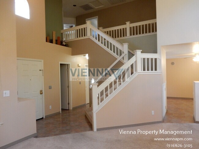 Building Photo - 403 Verbena Ct