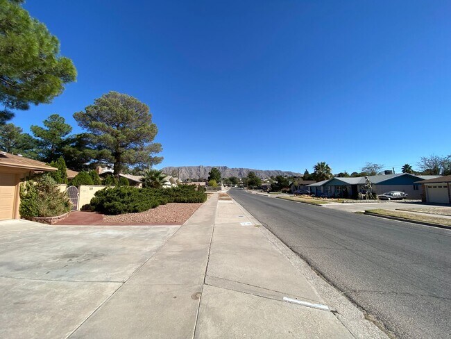 Foto del edificio - 783 De Leon Dr