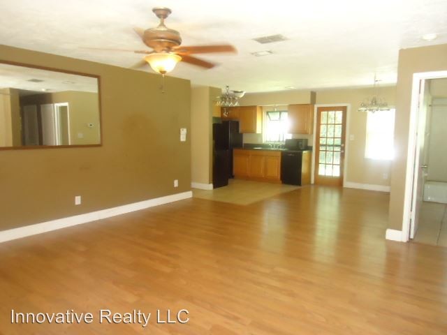 Building Photo - 3 br, 1.5 bath House - 1054 Blackwood St.