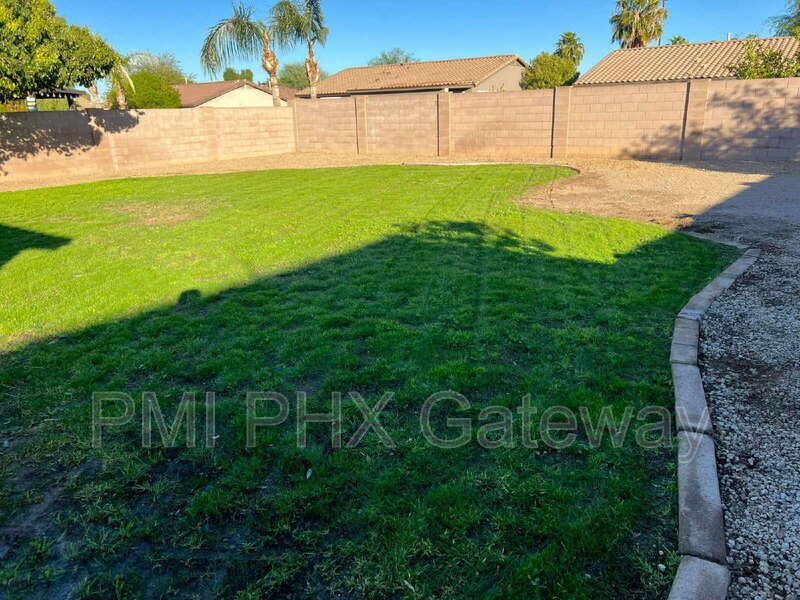 Primary Photo - 2560 E Toledo Ct