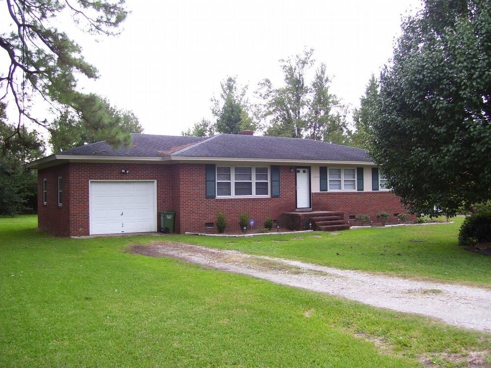 LINCOLN FOREST House Rental in Wilmington, NC