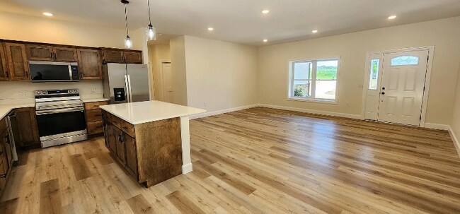 Foto del edificio - 504 Brian St