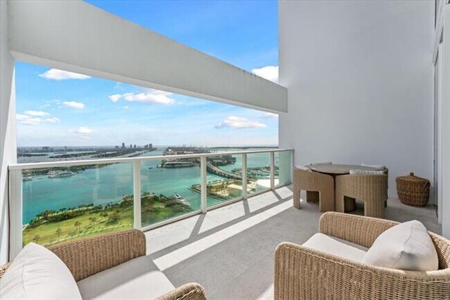 Photo - 1040 Biscayne Blvd Apartment