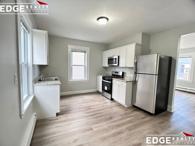 Building Photo - 6 Swetts Ct