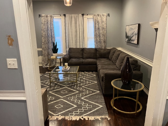 Foto del edificio - 514 W 38th St