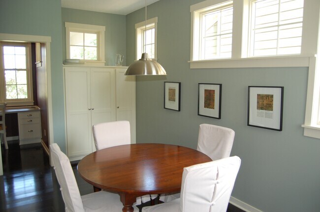 Building Photo - 15822 Drawstone Trail