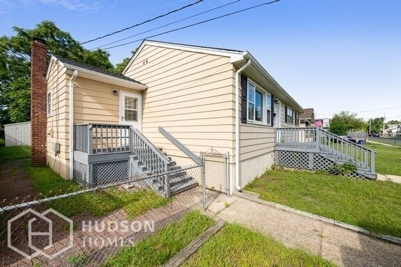 Building Photo - 101 Manning Pl