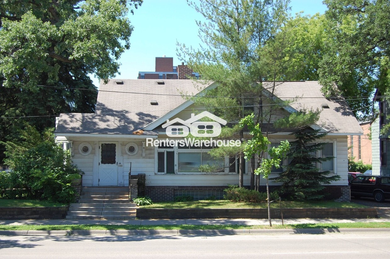 Primary Photo - 1130 4th St SE