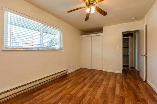 Building Photo - 420 S Third St