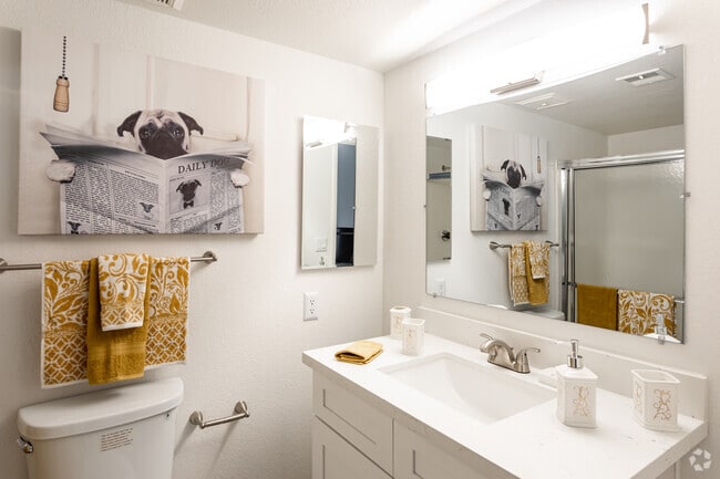 Interior Photo - Monaco31