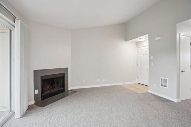 Foto del edificio - Redwood Terrace