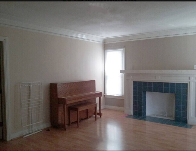 Foto del edificio - 742 S Wilton Pl