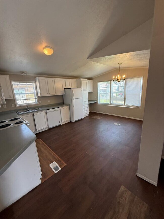 Foto del edificio - 4423 Magin Meadow Dr