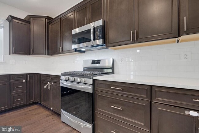Foto del edificio - 7316 Hargrove Ct