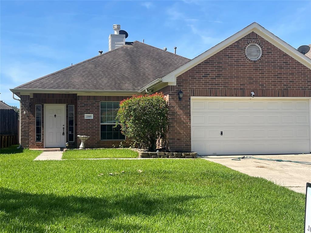 Foto principal - 2315 Tarrytown Crossing Dr