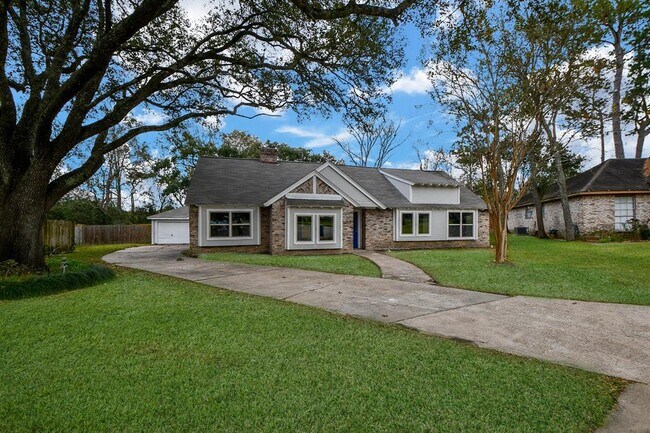Building Photo - 1318 Burnwood Ln