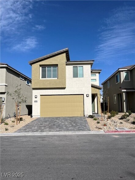 Foto principal - 7970 Texas Hls St