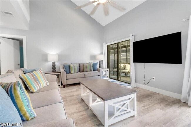 Building Photo - 823 Meadowland Dr