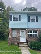Building Photo - 201 Briarwood Ct