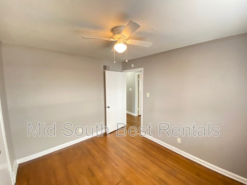 Primary Photo - 3462 Knight Rd