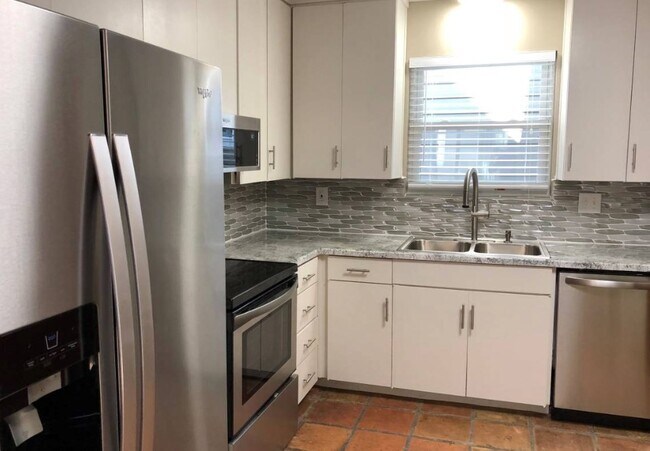 Foto del edificio - 3804 Pennsylvania Ave