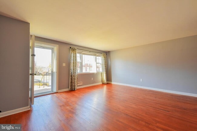 Foto del edificio - 1130 Linden Ave