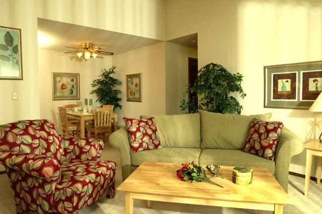 Living Area - Whispering Pines