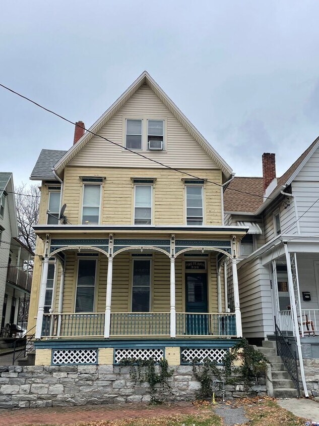Foto principal - Available Now! Steelton 2 Bedroom Apartmen...