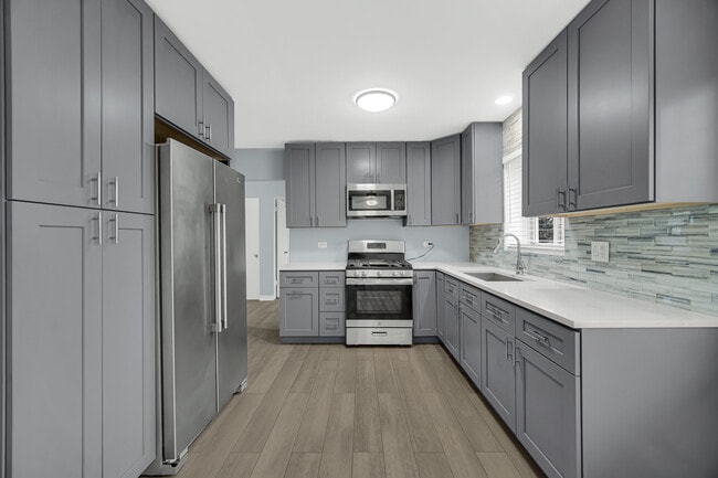 Building Photo - 3725 N Harlem Ave