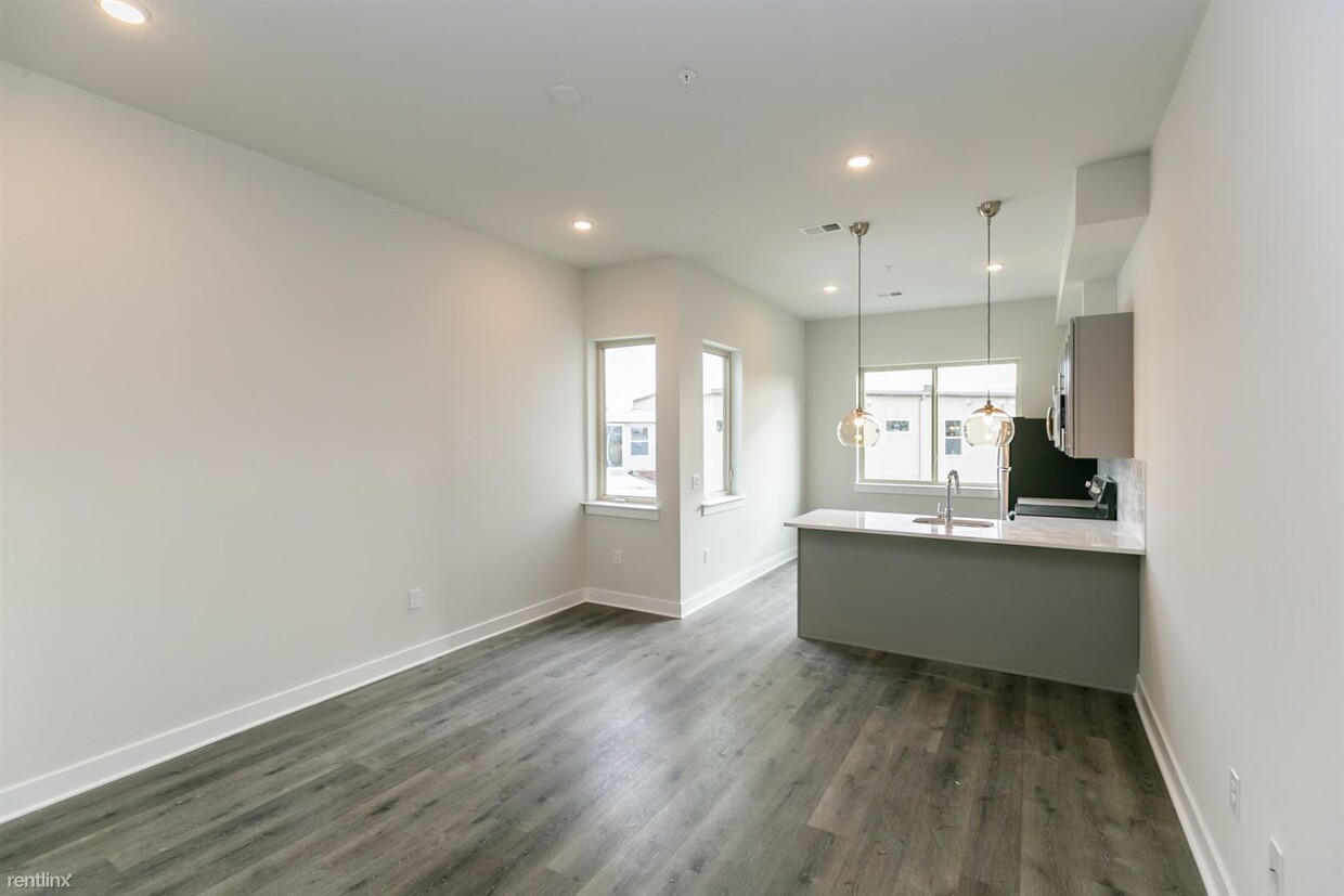 Foto del edificio - 1 br, 1 bath Apartment - 19 S 44th ST Unit 2