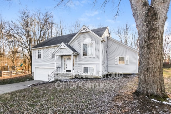 Building Photo - 3881 Magnolia Dr