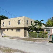 Building Photo - 1337 NW 77th St