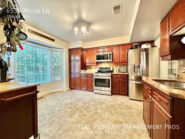 Photo - 6539 Milva Ln Townhome
