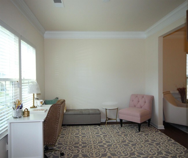 Building Photo - 18 Barlow Ct