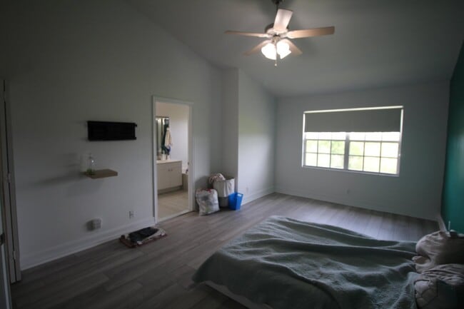 Building Photo - 9474 Boca River Cir