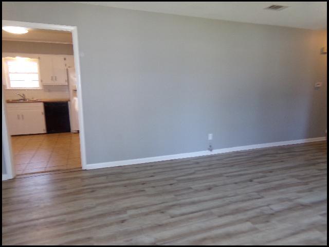Building Photo - 905 Norma Ct