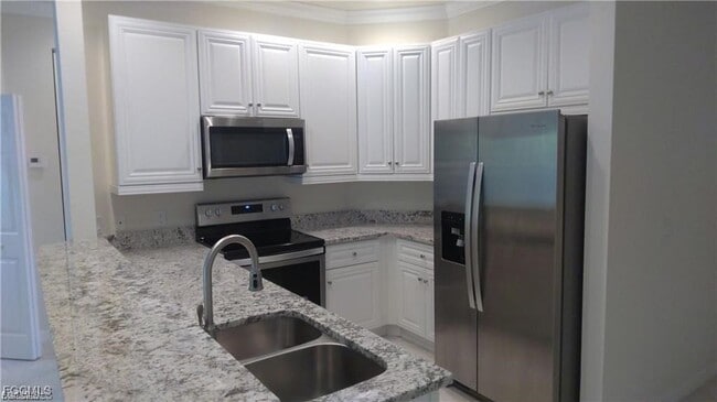 Foto del edificio - 1057 Winding Pines Circle