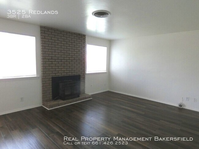 Building Photo - 3525 Redlands Dr - Zero Deposit, Ask us how!