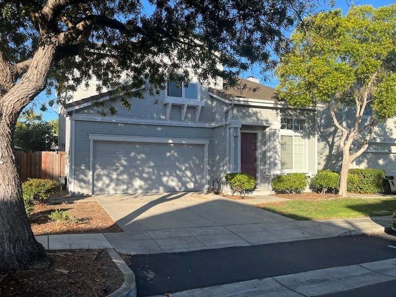 Primary Photo - 505 Osprey Dr