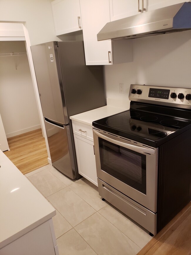 Building Photo - Alderwood Apartments